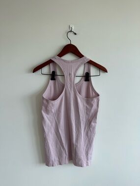 NWOT Lululemon athletica Mauve Racerback Workout Tank